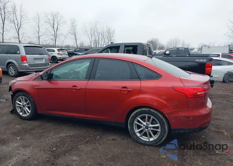 2018 Ford Focus Se z USA, uszkodzony, nr VIN 1FADP3FE2JL290961